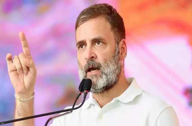 उत्तर प्रदेश के गोंडा में हुए रेल हादसे पर कांग्रेस सांसद राहुल गांधी ने जताया दुख